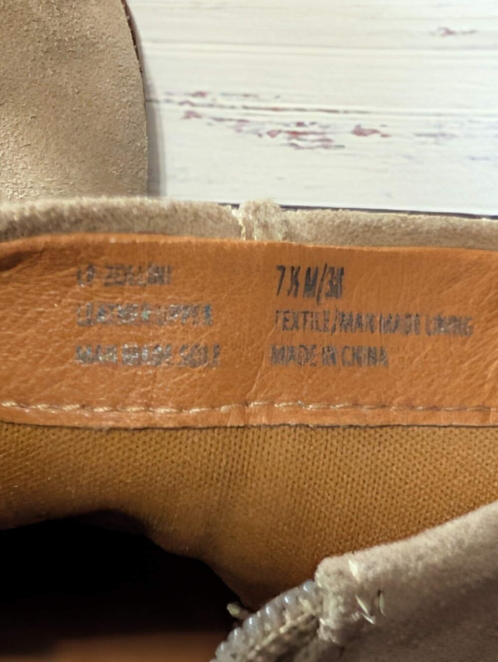 Lucky Brand Taupe Suede Wedge Ankle Booties Side Zip Stacked Heel 7.5M - Picture 8 of 8